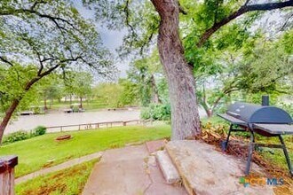 510 Cypress Ridge Rd in McQueeney, TX - Building Photo - Building Photo
