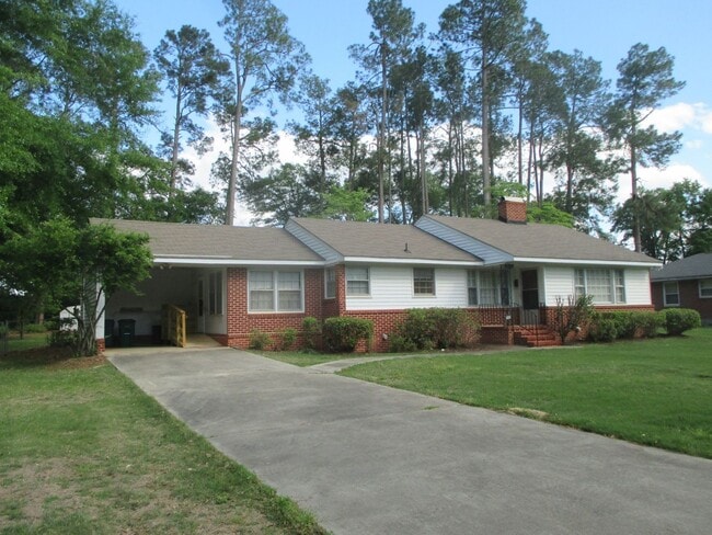 424 Gilbert St SE in Aiken, SC - Building Photo - Building Photo
