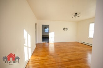 1135 S Ridge Rd in Green Bay, WI - Building Photo - Building Photo