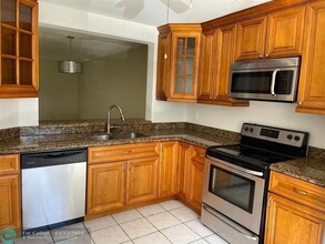 6445 Boca Cir in Boca Raton, FL - Building Photo - Building Photo