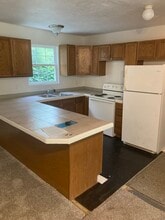 750 College Ave in Morgantown, WV - Building Photo - Building Photo