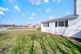 405 Connor st, Unit 1 in Onsted, MI - Building Photo - Building Photo