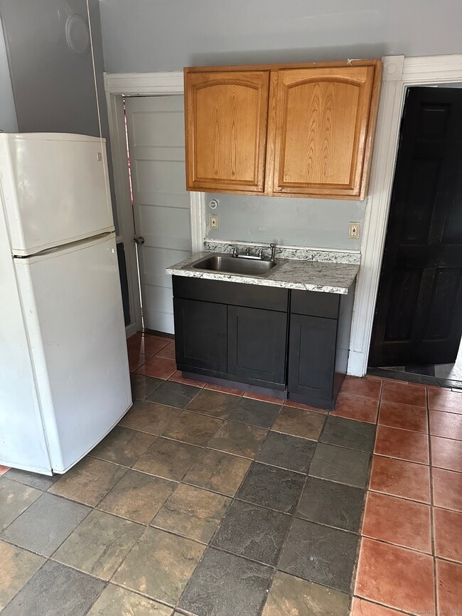 property at 2 Westland St
