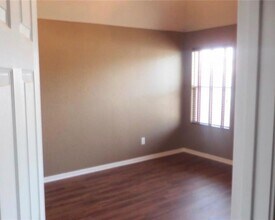 5011 Forest Hurst Glen in Spring, TX - Building Photo - Building Photo