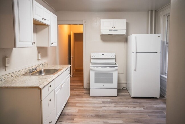 903 1/2 W Allen St in Allentown, PA - Building Photo - Building Photo