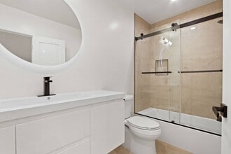 801 2nd Street in Santa Monica, CA - Building Photo - Building Photo