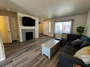3660 W 25th St in Greeley, CO - Foto de edificio - Building Photo