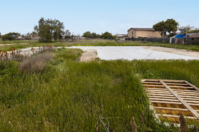 Casa Anita in Chula Vista, CA - Building Photo - Building Photo