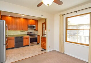 410 Robert Ave in Ferguson, MO - Building Photo - Building Photo