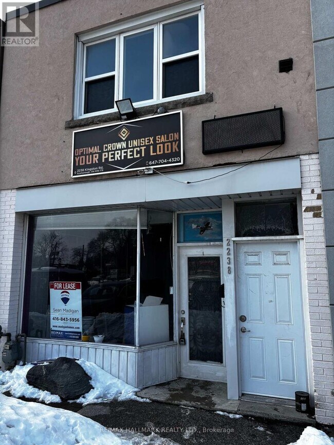 2238 Kingston Rd in Toronto, ON - Building Photo - Building Photo