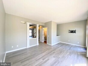 2003 Garrison Dr in Chester Springs, PA - Building Photo - Building Photo