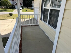 1766 Cherrypoint Dr in Fayetteville, NC - Building Photo - Building Photo