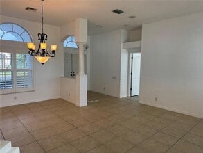 27107 Winged Elm Dr, Unit 3 in Wesley Chapel, FL - Foto de edificio - Building Photo