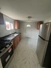 25271 Ford St in Roseville, MI - Building Photo - Building Photo