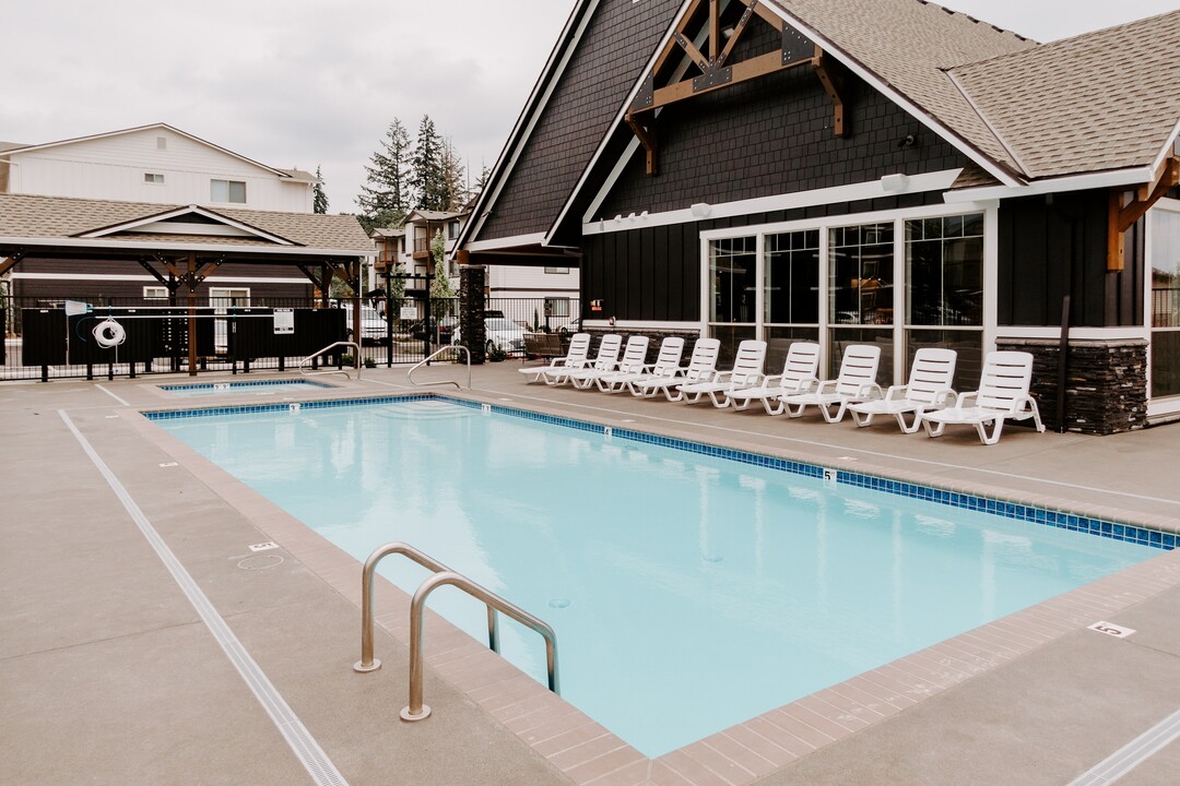 Marcola Apartment Homes in Springfield, OR - Building Photo