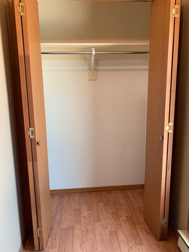 property at 210 S 16th Ave