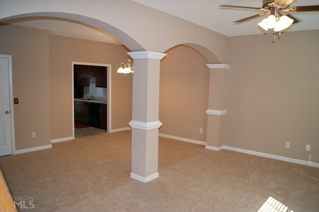 848 Commerce Blvd in Riverdale, GA - Building Photo - Building Photo