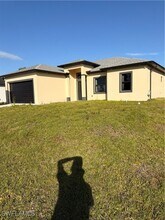 941 Columbus Blvd in Lehigh Acres, FL - Building Photo - Building Photo