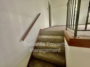 447 Idlewood Rd in Pittsburgh, PA - Building Photo - Building Photo
