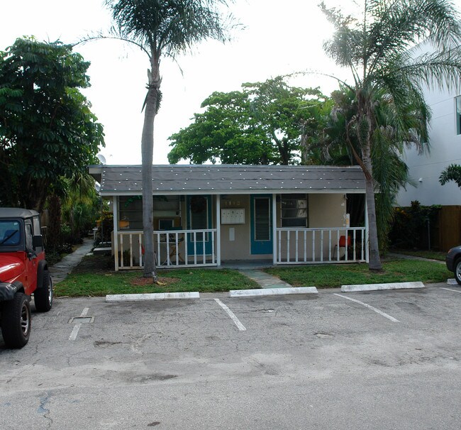 1112 NE 17th Ter in Fort Lauderdale, FL - Building Photo - Building Photo