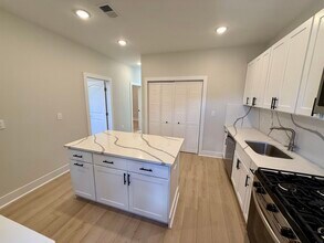 1205 Hillside Pl in North Bergen, NJ - Building Photo - Building Photo