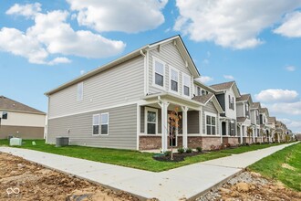 1704 Trinity Ln in Westfield, IN - Building Photo - Building Photo