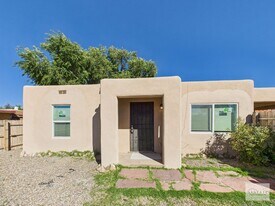 1317 Declovina St in Santa Fe, NM - Building Photo