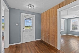 119 N Gabriel St in Leander, TX - Building Photo - Building Photo