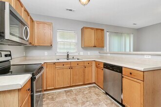 5750 Laborde Ave in Charlotte, NC - Building Photo - Building Photo