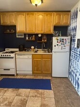 3900 Ford Rd, Unit 20J in Philadelphia, PA - Building Photo - Building Photo