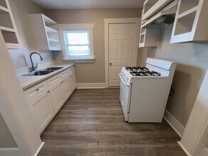 6913 Avenue L in Houston, TX - Foto de edificio - Building Photo