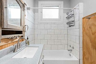 539 Fletcher Ave in Indianapolis, IN - Building Photo - Building Photo