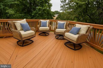 1 Beacon Hill Way in Gaithersburg, MD - Building Photo - Building Photo