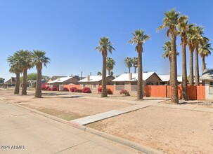 2138 W Washington St in Phoenix, AZ - Building Photo - Building Photo