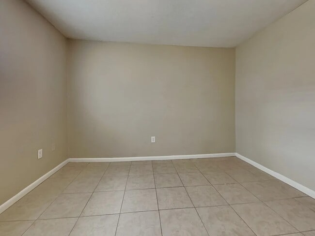 26741 Magnolia Blvd in Lutz, FL - Building Photo - Building Photo