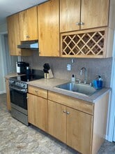 2204 Jackson Ave, Unit 2 in Seaford, NY - Building Photo - Building Photo