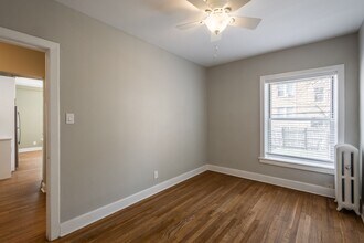 5646 N Ridge Ave in Chicago, IL - Building Photo - Building Photo