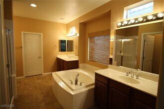 776 Viscanio Pl in Las Vegas, NV - Building Photo - Building Photo