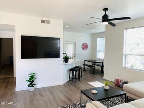 29606 N Tatum Blvd in Cave Creek, AZ - Building Photo - Building Photo