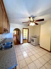 225 Holland St, Unit 2 in Somerville, MA - Building Photo - Building Photo