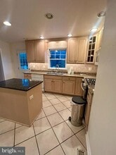 1007 Jones Rd in Conshohocken, PA - Building Photo - Building Photo