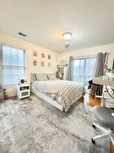 207 Hillside St, Unit 2 in Boston, MA - Building Photo - Building Photo