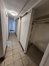 4722 N Kennicott Ave in Chicago, IL - Foto de edificio - Building Photo