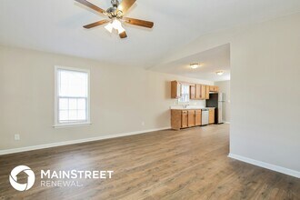 4804 Shady Pine Dr in Greensboro, NC - Building Photo - Building Photo