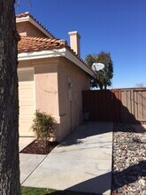 31864 Corte Montecito in Temecula, CA - Foto de edificio - Building Photo