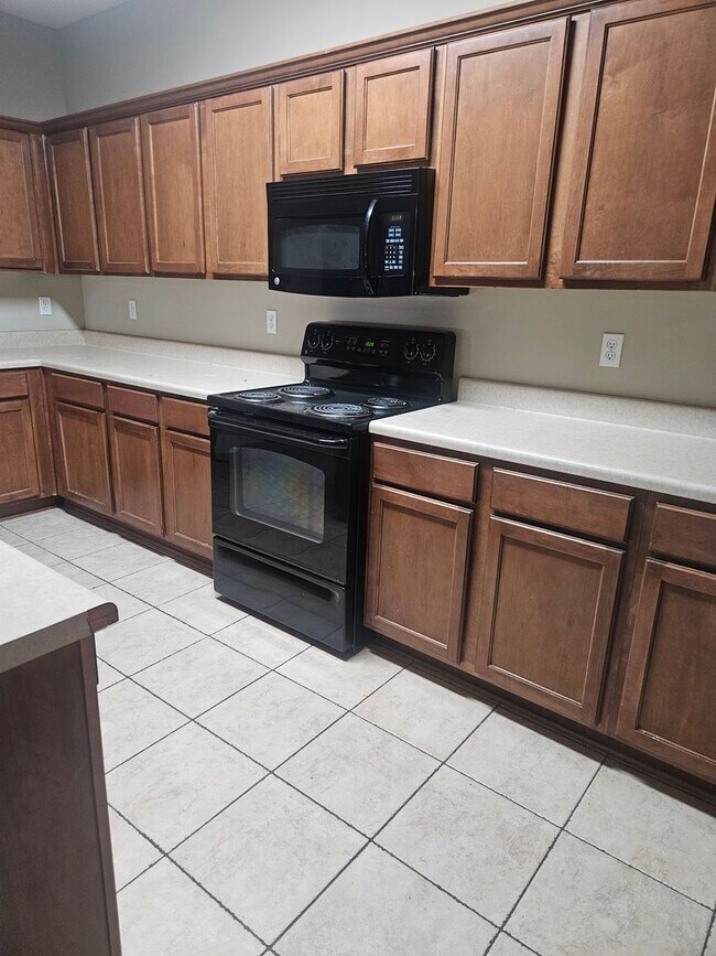 8843 Campaldino Ave in Memphis, TN - Building Photo - Building Photo