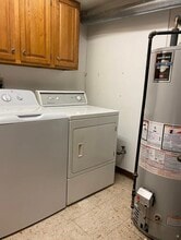 773 Kenmare Pkwy in Crown Point, IN - Foto de edificio - Building Photo