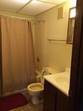 404 Kit Blvd in North Pole, AK - Building Photo - Building Photo