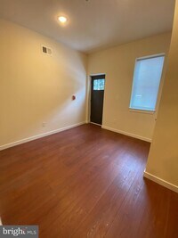 5231 Chester Ave photo'