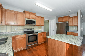 145 Natalie Ct in Covington, GA - Building Photo - Building Photo